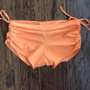 Onzie side string shorts